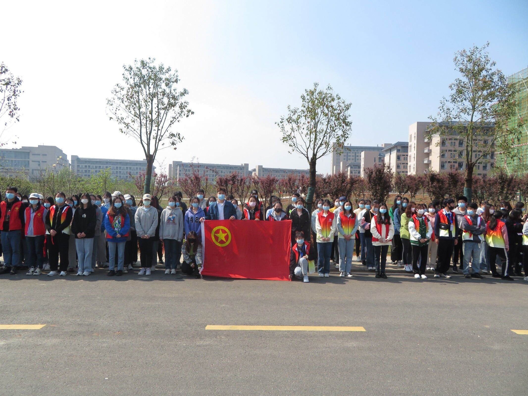 全体学生合影.jpg