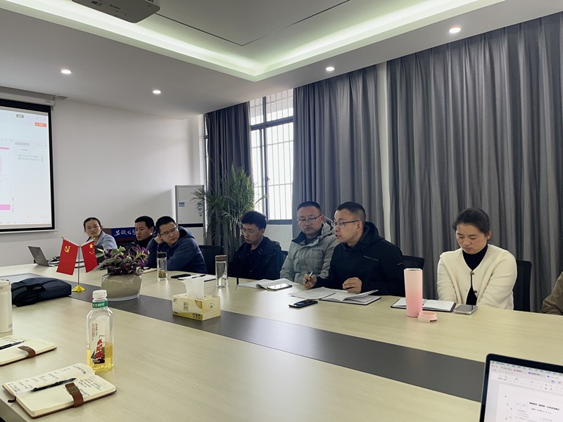 马院老师指导.jpg