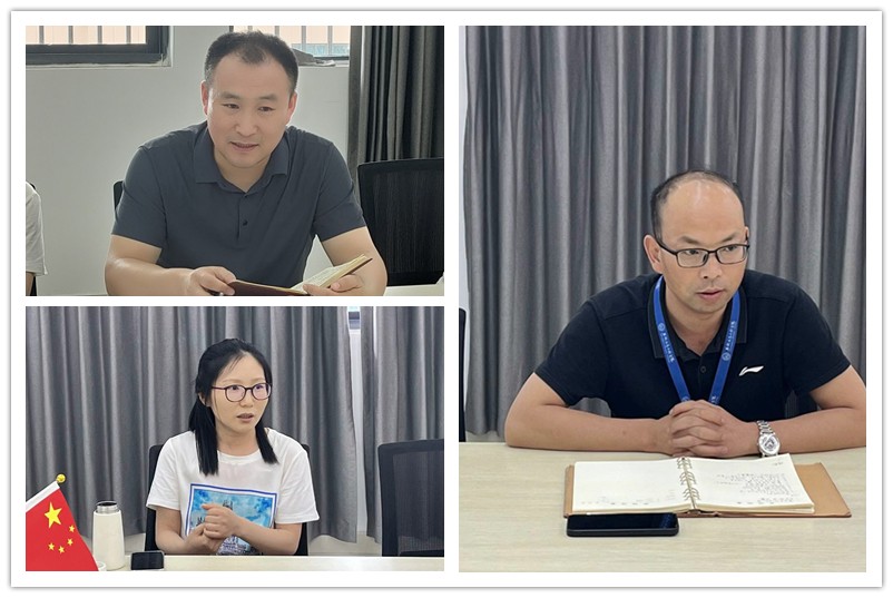 图为老师们答疑.jpg