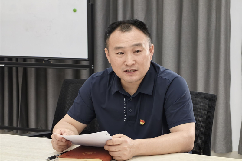 图2为孙立授课.jpg