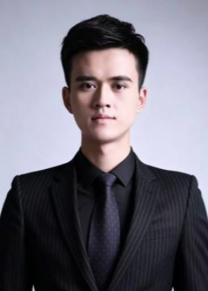 李明.png