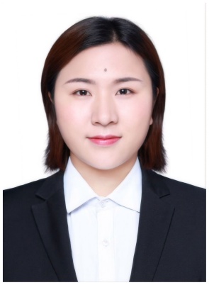 李佳莉证件照_副本.jpg